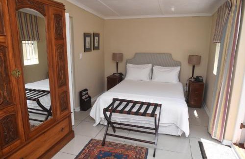 Mowbray House | Medindi Manor