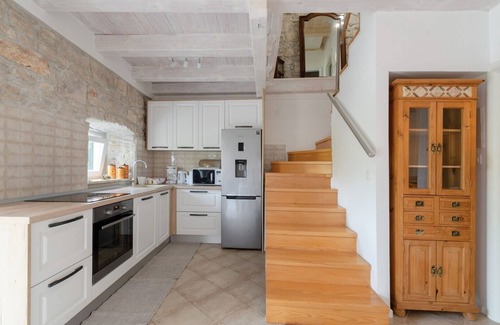 Vela Glavica Villa | Mediteranea traditional stone house with pool, BBQ and beautiful sea view