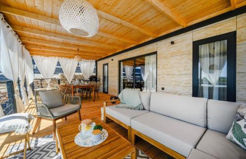 Drage House | Mediterranea - luxury mobile house with sundeck