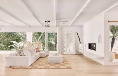 Nunderi Villa | Mediterranean 4 bedroom farm house