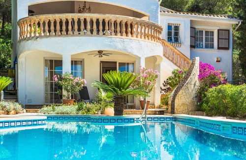 Costa de la Calma Villa | Mediterranean villa with stunning sea views in Costa de la Calma, Mallorca