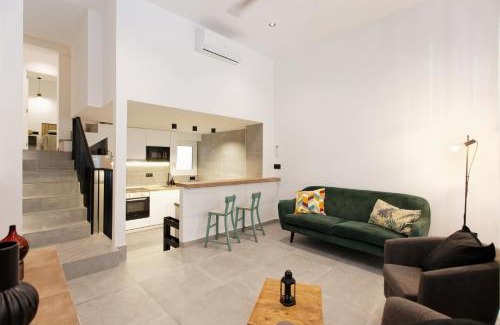Sant Adria de Besos Apartment | Mediterranean Bliss