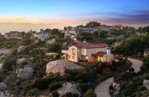 Escondido Apartment | Mediterranean Haven with Views in Escondido