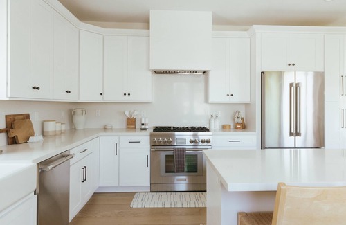 Carlsbad House | Mediterranean Modern Steps to Beach Dining w Spa