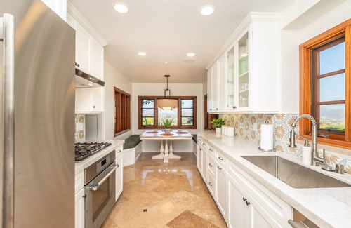 Casa de Oro-Mount Helix House | Mediterranean Oasis: Views, Game Room, Pool & Spa!