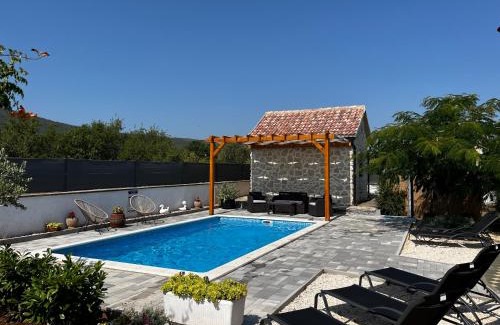 Gradina House | Mediterranean Olive WaterfallsKRKA-Croatia