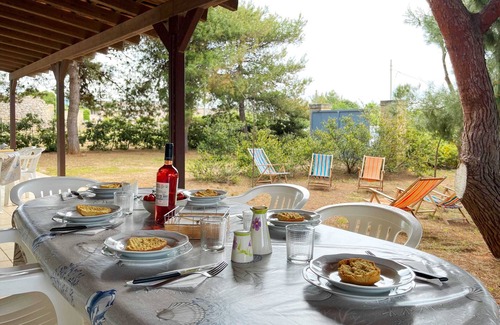Capilungo House | Mediterranean Villa in Capilungo – Steps from the Sea, Surrounded by Nature