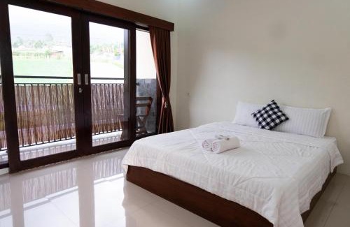Hargomulyo House | Medjora Homestay Kemuning