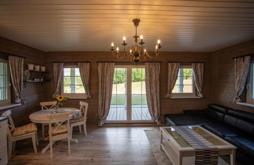 Renavas House | Medsedis Plateliai