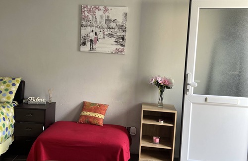 Chatham Apartment | Medway Stay