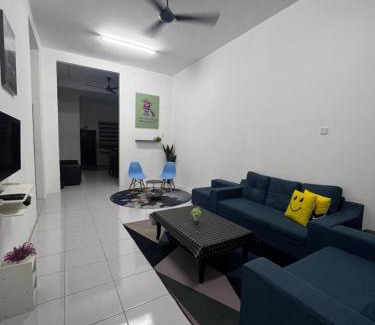 Muadzam Shah House | Meen Homestay