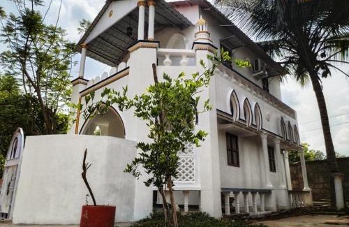 Karaikudi House | Meena Mahal Cottage