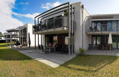 Altefaehr Apartment | MeerZeit-modern vacation apartment with a view of the sea and Stralsund