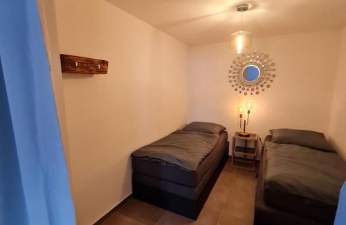 Azmannsdorf Apartment | Meet & Greet am Radfernweg E-Bike modern