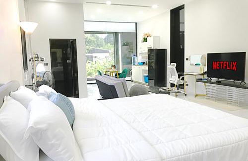 Wat Ket House | MeeTHan House
