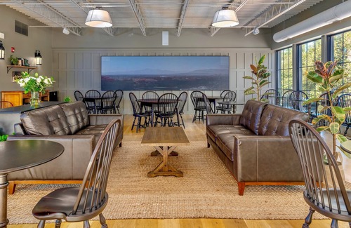 Falls Church Hotel | Meeting House Boutique Hotel