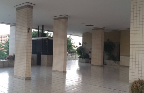 Asa Norte Apartment | Mega apartment on SQN 214 opposite the Olhos D`Água Park