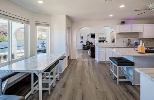 Parker Strip House | MEGA Dock House on the Strip
