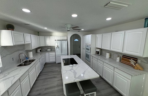 Parker Strip House | MEGA Dock House on the Strip