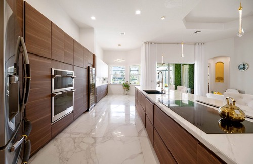 Naples House | MEGA-Luxury Waterfront House 4 bed/4 bath w/Private Pool in 5☆ Resort Community