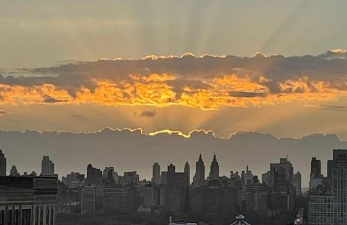 Union City Apartment | Mega Midtown Trade View - APT 2-3 Combo -15 Mins to NYC