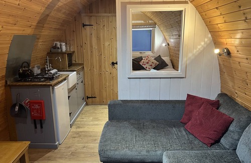 Marshbrook Cabin | mega pod 2 - a mega pod that sleeps 4 guests in 1 bedroom