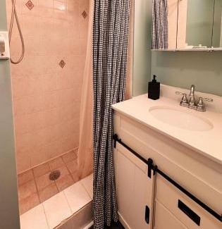 Union City Apartment | Mega Trade Stunning View - APT 3-4 Combination