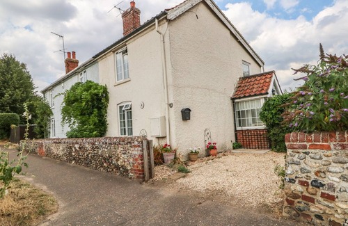 Drayton Cottage | Megs Cottage