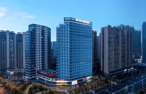 Wang Cheng Hotel | Mehood Lestie, Changsha Moon Island Jar Ridge