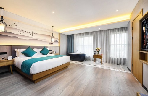 Panyu Hotel | Mehood Lestie International Hotel Nancun Wanbo Metro Station Branch