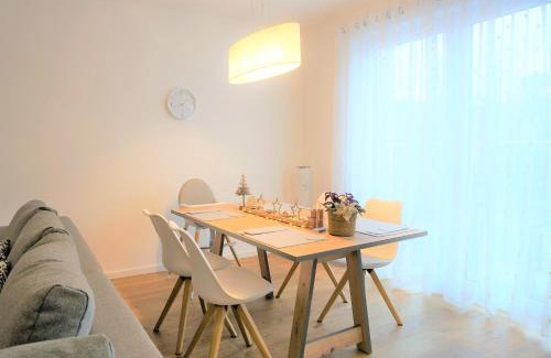 Frankenthal Apartment | Mein Apartment, Stars mit Balkon und Klima für bis zu 4 Personen