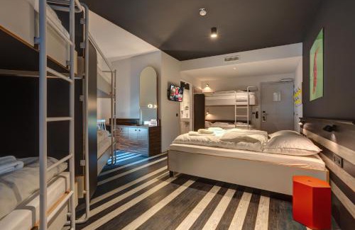 Brussels Hotel | MEININGER Hotel Bruxelles Gare du Midi