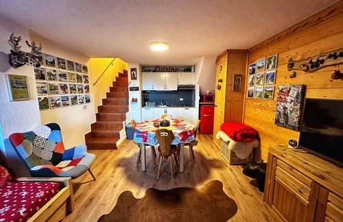 Gignod Apartment | Meizon, the mountain. Smart, beautiful and relaxing