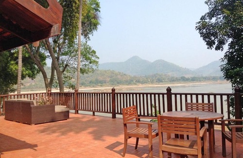 Pak Chom Resort | Mekong Villas
