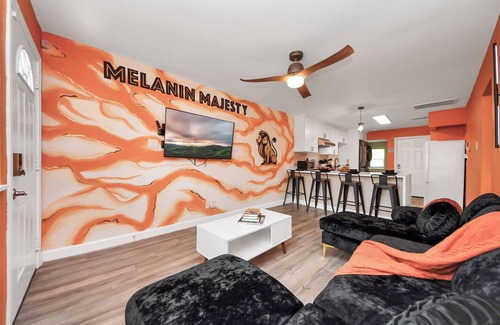 Southeast Houston House | Melanin Majesty! 2BD/1BA Near NRG/HOU/Rodeo