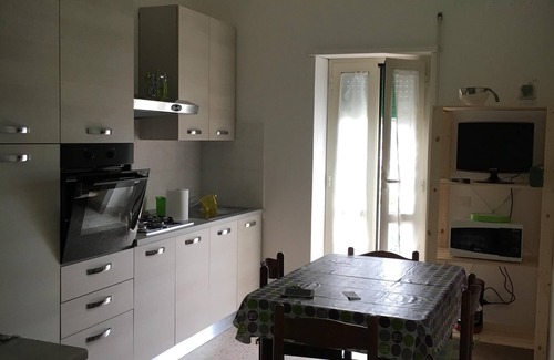Minturno House | Melaverde, between Rome and Naples, 150 m from the sea, 15 km from the thermal baths of Suio