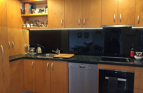 South Melbourne Apartment | Melbourne 2023 Grand Prix