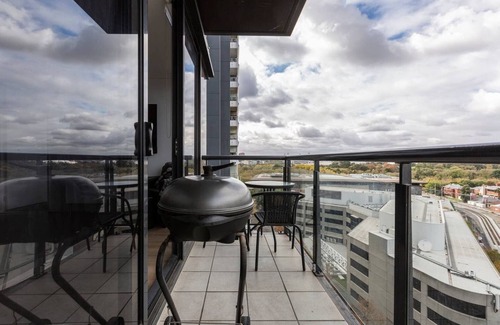 Southbank Apartment | Melbourne and Southbank Gem with 3 bedrooms