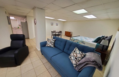 Melbourne Beach Apartment | Melbourne Beach Apt. in house on the ocean