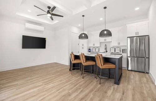 New Melbourne Beach House | Melbourne Beachfront Pool & rooftop deck Sleeps 20