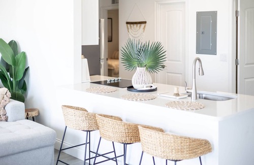 Melbourne Beach Condo | Melbourne Beachfront Oasis - Aurora Suite