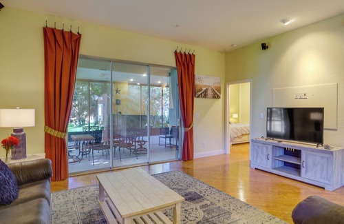 Tropic House | Melbourne Paradise w/ Porch - 7 Mi to Beaches!