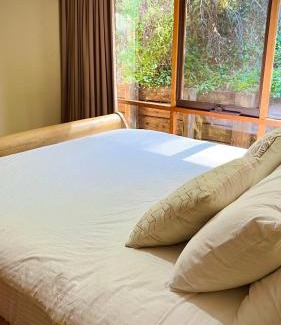 Kalorama Villa | Melbourne Topview Villa in Dandenong ranges near Skyhigh