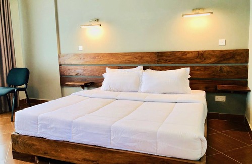 Munyonyo Hotel | Meley Impala Hotel