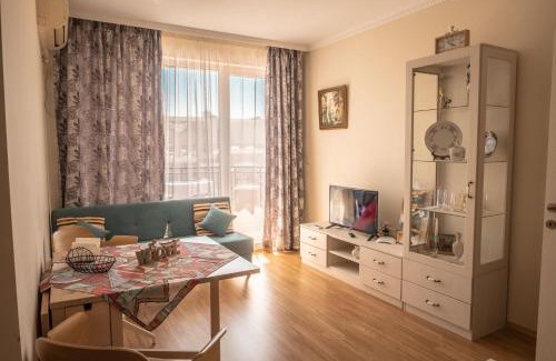 Ravda Apartment | Melia lux apartment