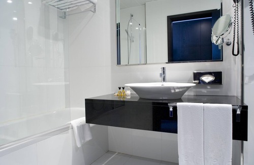 Aveiro Hotel | Melia Ria Hotel & Spa