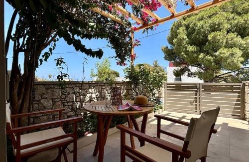 Ixia Apartment | Melibel House