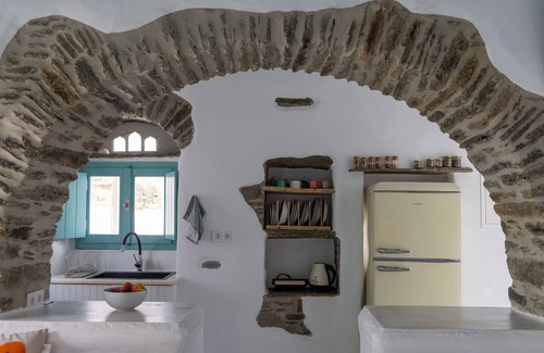 Megas Yialos-Nites House | Melina house, Platia Tinos