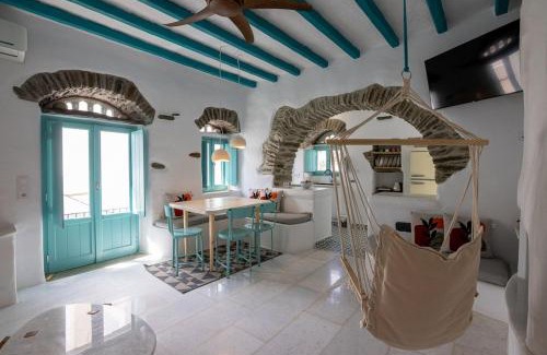 Megas Yialos-Nites House | Melina house Platia Tinos