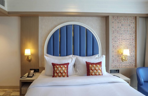 Airoli Hotel | Melior Inn